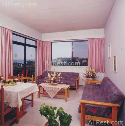 Frixos Hotel Apartments 9